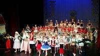 Bild: "Die Schneek&ouml;nigin" im Nordh&auml;user Theater