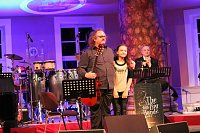 Bild: Mit tollem Swing in die Weihnachtszeit