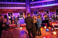 Bild: Mit tollem Swing in die Weihnachtszeit