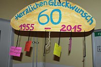 Bild: Zum 60. Spielger&auml;te und eine Torte