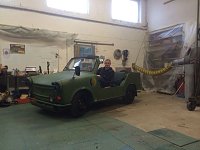 Bild: Florian Zimmermann mit seinem Trabant P 601 A