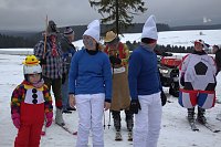 Bild: Skifasching in Tanne