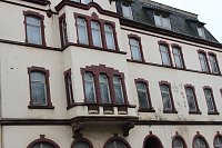 Bild: Sanieren, abrei&szlig;en oder einst&uuml;rzen lassen?