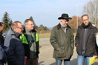 Bild: B&uuml;rgerinitiative mit Staatssekret&auml;r unterwegs