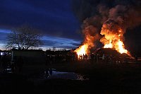 Bild: Ein Feuer ist nicht genug