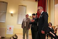 "Abschieds"- Mieterkonzert Bild: "Abschieds"- Mieterkonzert