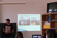 Bild: Digitale Welt im Klassenzimmer