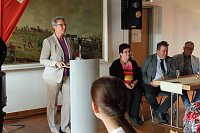 Die teuersten Flüchtlinge sind die Steuerflüchlinge Bild: Die teuersten Flüchtlinge sind die Steuerflüchlinge