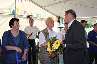 "Wir bauen Brücken" Bild: "Wir bauen Brücken"