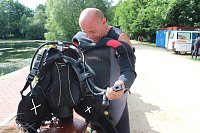 Grasmahd im Bebraer Teich Bild: Grasmahd im Bebraer Teich