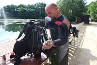 Grasmahd im Bebraer Teich Bild: Grasmahd im Bebraer Teich