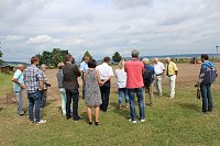 Spatenstich für den Sportplatz Bild: Spatenstich für den Sportplatz