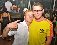 Musik und Handys in der Webe Bild: Musik und Handys in der Webe