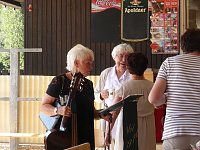 Sommerfest mit den Senioren Bild: Sommerfest mit den Senioren