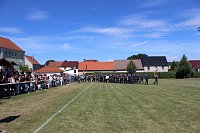 Bild: Traumhaftes Sommerwetter bei Vereidigung