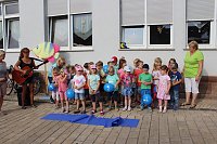 Zum Weltfriedenstag gesungen und getanzt Bild: Zum Weltfriedenstag gesungen und getanzt