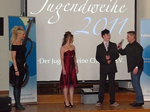 Zeugnisübergabe bei Bildungsverein Bild: Zeugnisübergabe bei Bildungsverein