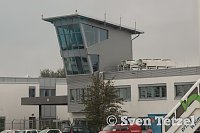 Auf dem Flughafen unterwegs Bild: Auf dem Flughafen unterwegs