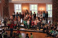 Getanzt und gesungen Bild: Getanzt und gesungen