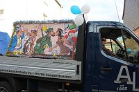 Bild: N&auml;rrinnen und Narren zogen durch die Stadt (1)  Beim gr&ouml;&szlig;ten Rosenmontagsumzug im Norden Th&uuml;ringens der heute am Vormittag auf der bekannten Route durch Sondershausen zog, war wie in den letzten Jahren  ein gro&szlig;er Publikumsmagnet...   Die Sondersh&auml;user Narren und Jecken haben auch 2017 den Rosenmontag wieder fr&ouml;hlich und beschwingt mit ihrem Umzug durch die Stadt zu einem H&ouml;hepunkt gemacht und auf