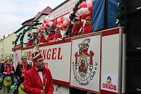 Bild: N&auml;rrinnen und Narren zogen durch die Stadt (1)  Beim gr&ouml;&szlig;ten Rosenmontagsumzug im Norden Th&uuml;ringens der heute am Vormittag auf der bekannten Route durch Sondershausen zog, war wie in den letzten Jahren  ein gro&szlig;er Publikumsmagnet...   Die Sondersh&auml;user Narren und Jecken haben auch 2017 den Rosenmontag wieder fr&ouml;hlich und beschwingt mit ihrem Umzug durch die Stadt zu einem H&ouml;hepunkt gemacht und auf