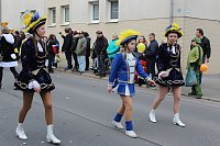 Bild: N&auml;rrinnen und Narren zogen durch die Stadt (1)  Beim gr&ouml;&szlig;ten Rosenmontagsumzug im Norden Th&uuml;ringens der heute am Vormittag auf der bekannten Route durch Sondershausen zog, war wie in den letzten Jahren  ein gro&szlig;er Publikumsmagnet...   Die Sondersh&auml;user Narren und Jecken haben auch 2017 den Rosenmontag wieder fr&ouml;hlich und beschwingt mit ihrem Umzug durch die Stadt zu einem H&ouml;hepunkt gemacht und auf