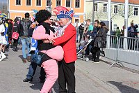 Bild: N&auml;rrinnen, Narren und schr&auml;ge Typen