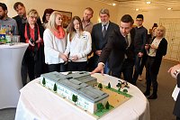 Vertrag für Franzbergschule unterzeichnet Bild: Vertrag für Franzbergschule unterzeichnet