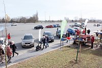 Bild: Ab ins Gel&auml;nde: Autohaus-Peter-Gruppe lud zum Aktionstag ins Autodrom