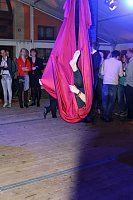 Bild: Bei der Party stand man Kopf