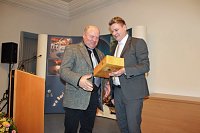 Bild: Stehende Ovation bei der Ehrenamtsgala