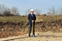 Größter Spatenstich für größten Eigenbau des Kyffhäuserkreises Bild: Größter Spatenstich für größten Eigenbau des Kyffhäuserkreises