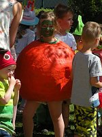 Die kleine Raupe Nimmersatt... Bild: Die kleine Raupe Nimmersatt...