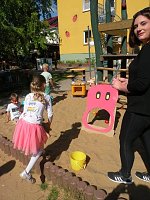 Die kleine Raupe Nimmersatt... Bild: Die kleine Raupe Nimmersatt...