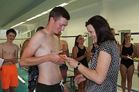 Zertifikate für Rettungsschwimmer übergeben Bild: Zertifikate für Rettungsschwimmer übergeben
