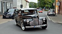 Tolle Oldtimerparade Bild: Tolle Oldtimerparade
