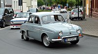 Tolle Oldtimerparade Bild: Tolle Oldtimerparade