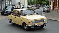 Tolle Oldtimerparade Bild: Tolle Oldtimerparade