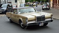 Tolle Oldtimerparade Bild: Tolle Oldtimerparade