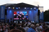 Gut besuchter MDR-Sommernachtsball Bild: Gut besuchter MDR-Sommernachtsball