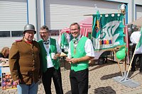 "Wir engagieren uns vor Ort! Bild: "Wir engagieren uns vor Ort!