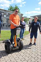 "Wir engagieren uns vor Ort! Bild: "Wir engagieren uns vor Ort!