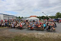 "Wir engagieren uns vor Ort! Bild: "Wir engagieren uns vor Ort!