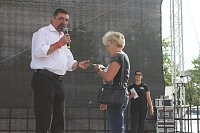 "Wir engagieren uns vor Ort! Bild: "Wir engagieren uns vor Ort!