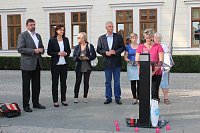 Menschenkette gegen Gewalt Bild: Menschenkette gegen Gewalt