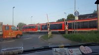 Bild: Vorsicht defekte Bahnschranke