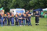 Vereine feiern mit den Kameraden der FFW Bild: Vereine feiern mit den Kameraden der FFW