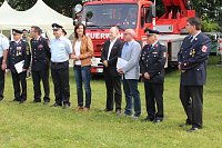 Vereine feiern mit den Kameraden der FFW Bild: Vereine feiern mit den Kameraden der FFW
