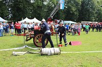 Vereine feiern mit den Kameraden der FFW Bild: Vereine feiern mit den Kameraden der FFW