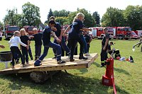Vereine feiern mit den Kameraden der FFW Bild: Vereine feiern mit den Kameraden der FFW